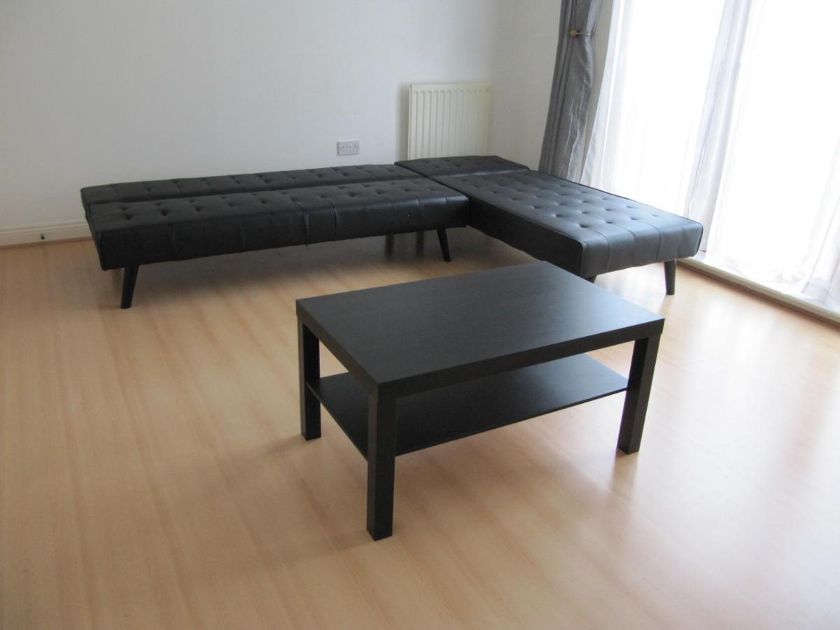 Cozy Off Road 2 Bedroom Cottage Apartment With Free Wi-Fi And Private Parking Glasgow Eksteriør bilde