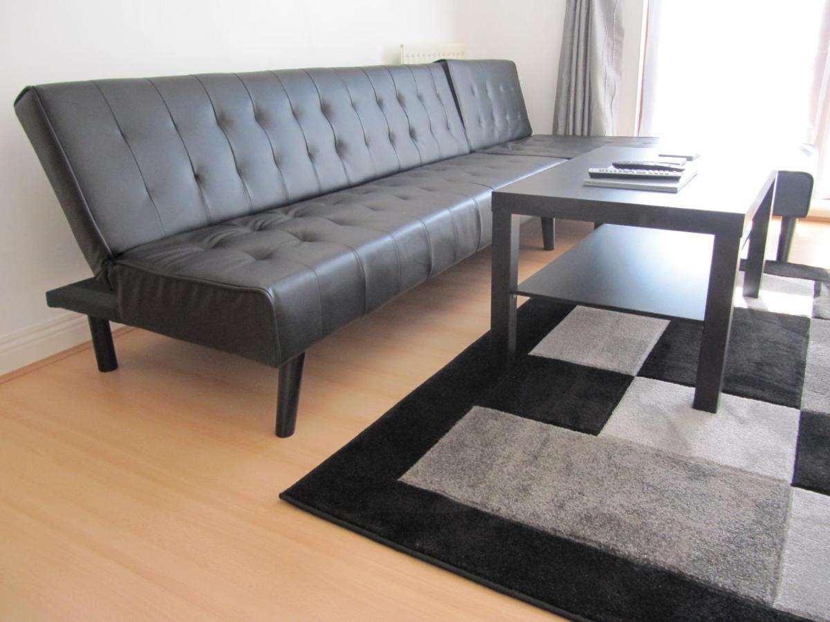 Cozy Off Road 2 Bedroom Cottage Apartment With Free Wi-Fi And Private Parking Glasgow Eksteriør bilde